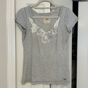 Hollister Small Grey Tee with Flowers